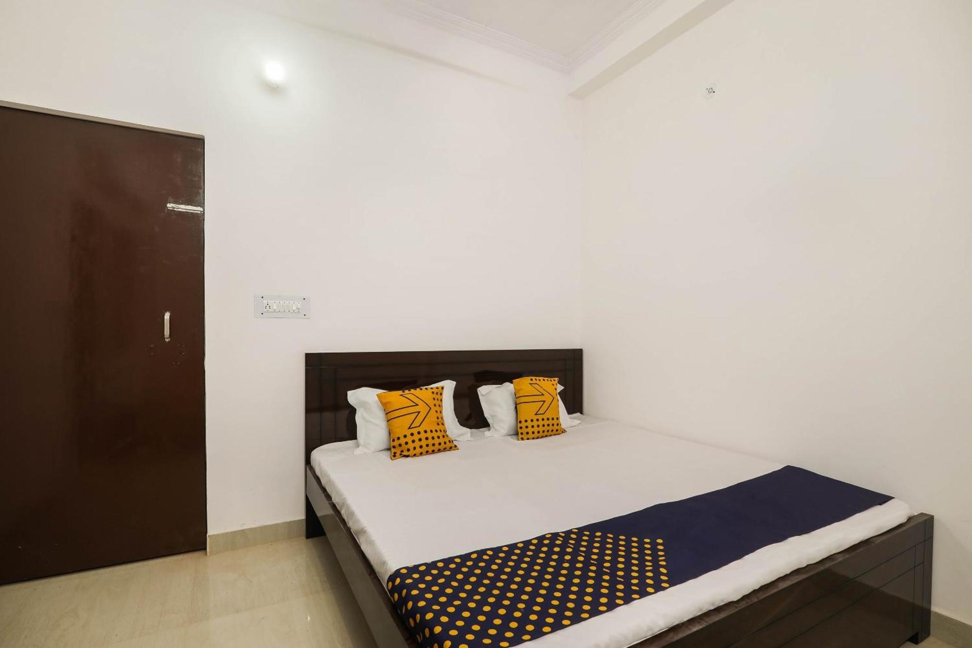 Spot On 76421 Kuldeep Inn Bheta ภายนอก รูปภาพ